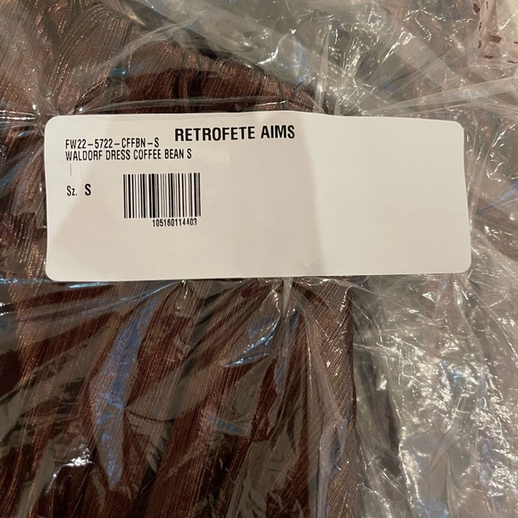 BRAND NEW RETROFETE WALDORF DRESS - Picture 8 of 9